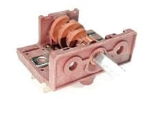 Polyemit Çevirmeli Şalter 3+2 AC3 4 Kademe Kahverengi