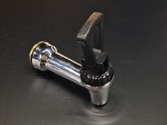 1/2 Arka Diş Plastik Kahveci Musluk Nikelaj Kaplamalı Basmalı