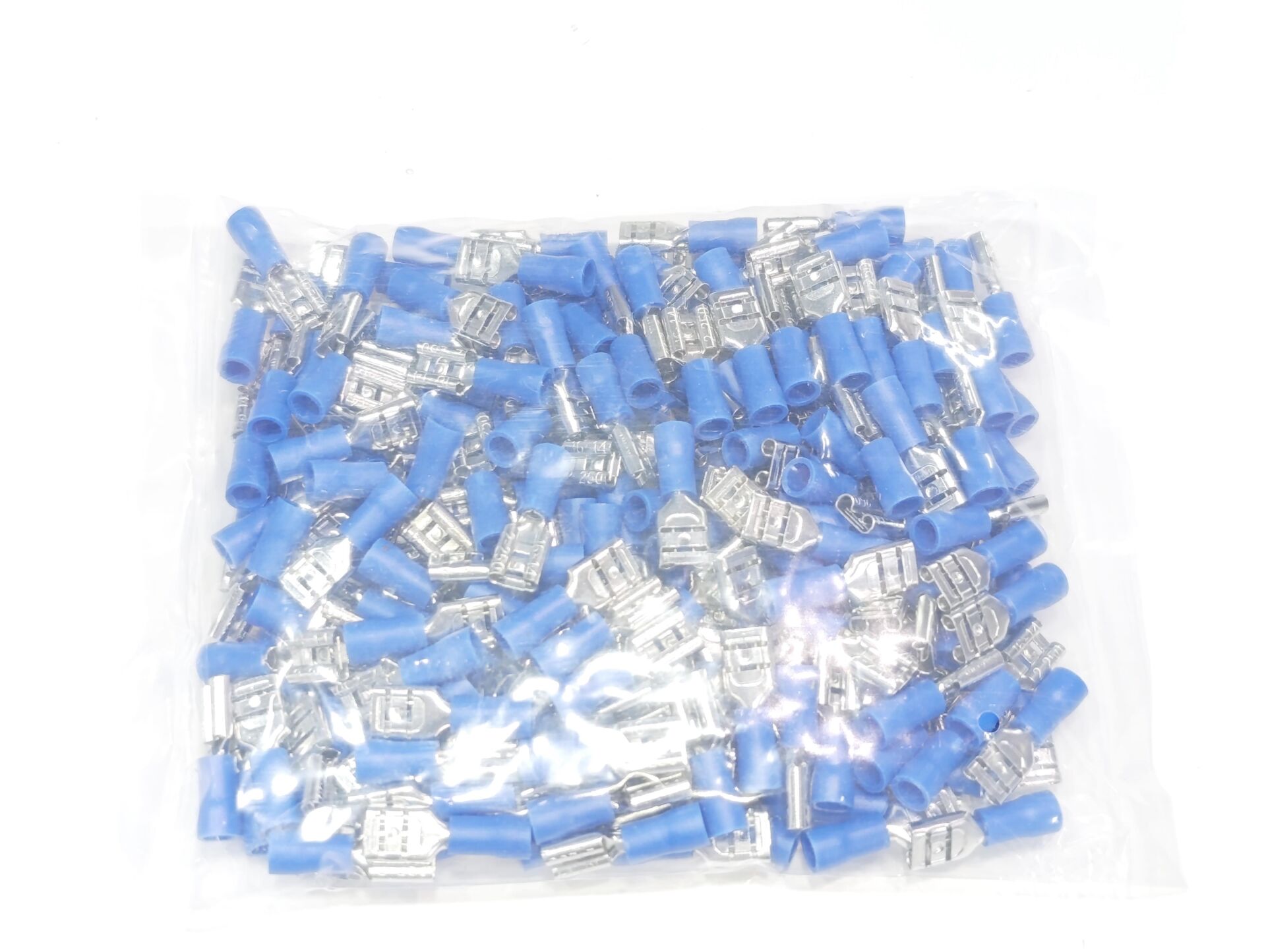 0,8x6,35 Soket 1,50x2,50mm² Dişi Faston Tip İzoleli Kablo Uçları Mavi Renk - 1 Paket - 200Adet 
