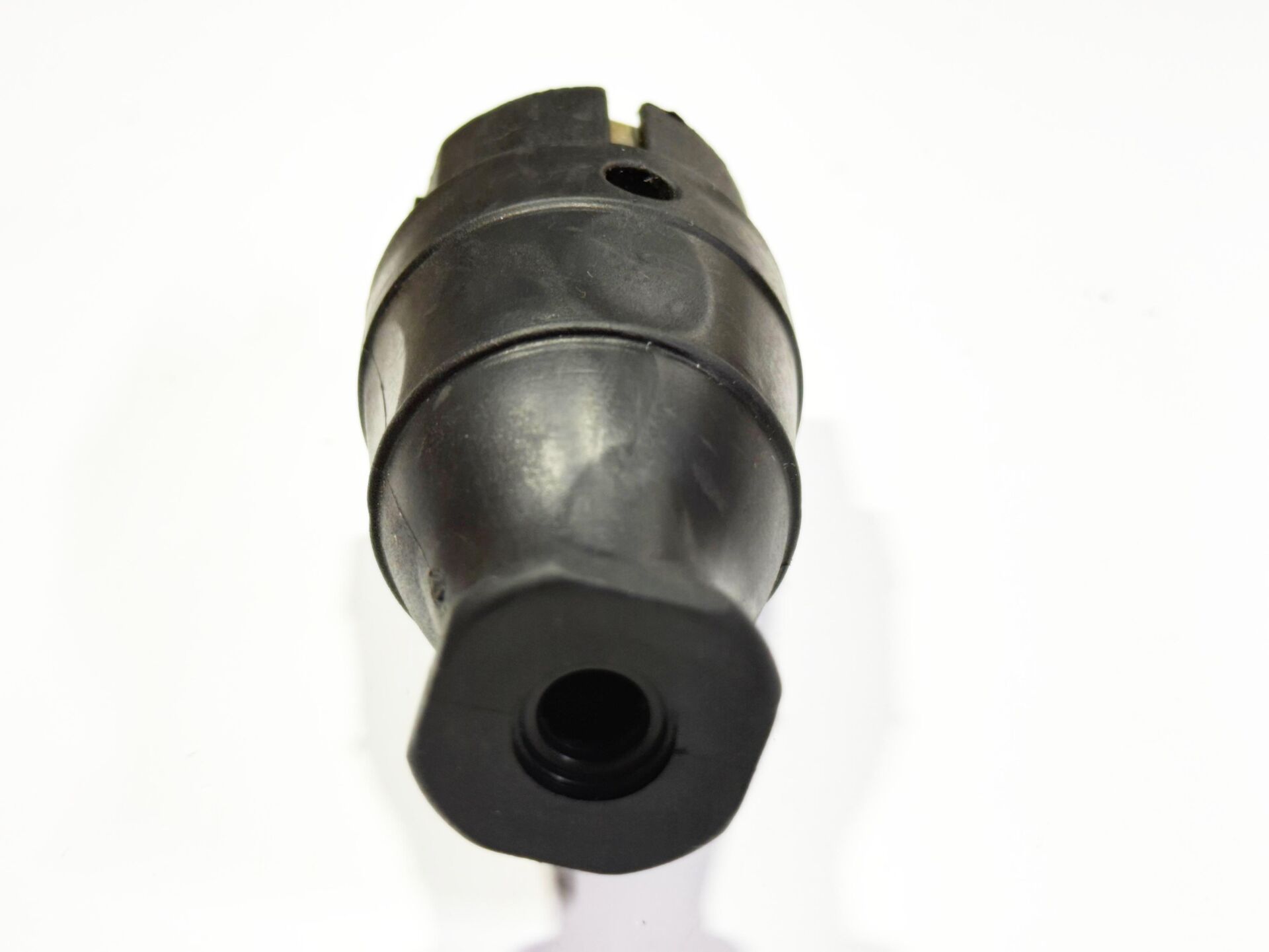 230V Kauçuk Erkek Fiş Siyah Renk